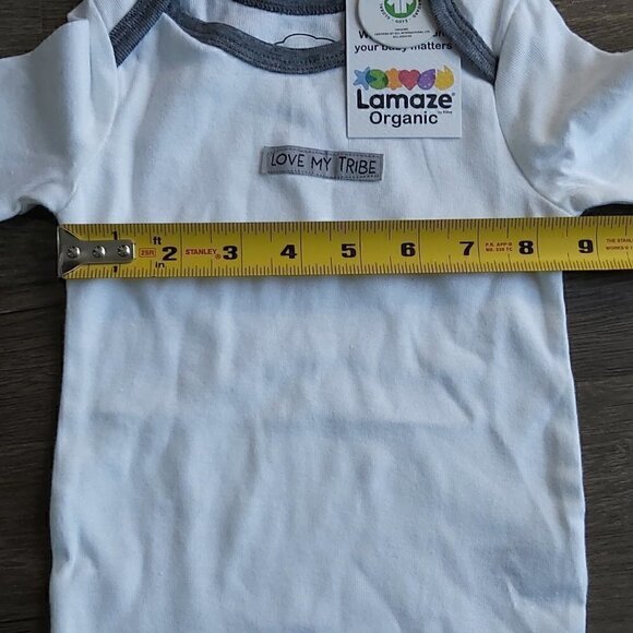 Lamaze Organic Cotton Long-Sleeved Onesie - Size 12 Months for Comfort and Style - Picture 3 of 6